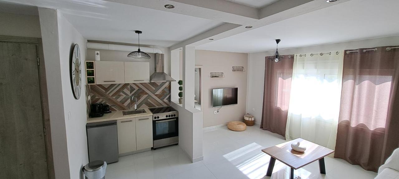 Xylokastro Cozy Apartment Exterior foto