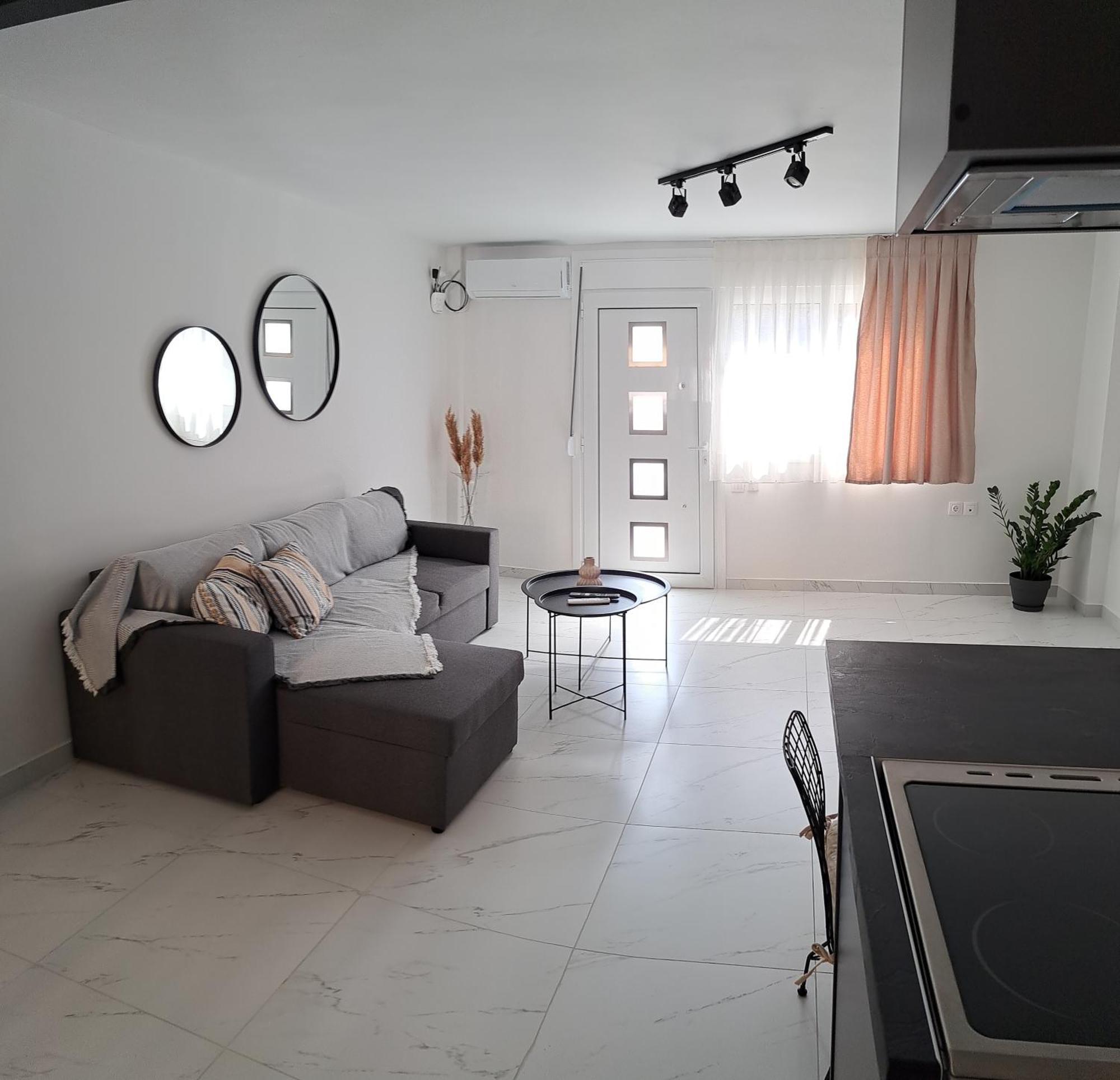Xylokastro Cozy Apartment Exterior foto